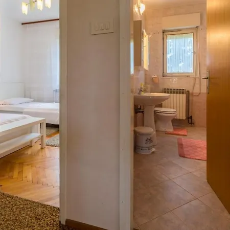 In 39332 Apartment Crikvenica